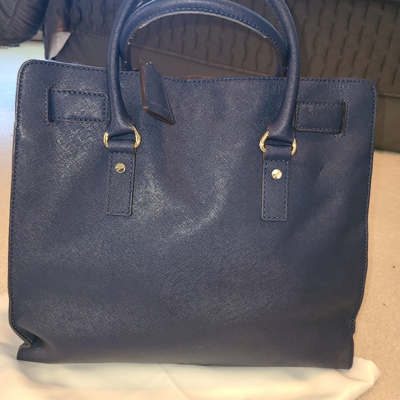 Michael Kors Navy Hamilton bag - Picture 2 of 4